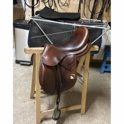 Childeric Selles D'Obstacle>À vendre: Selle CSO modèle FMCL