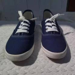 Baskets Femme Neuves Pointure 39*- Marque inconnue - Sale