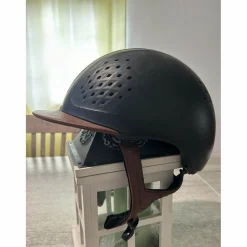 Fouganza Casques Et Bombes><noscript><img width=