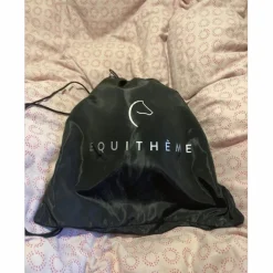 Equitheme Casques Et Bombes><noscript><img width=
