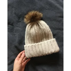 - Marque inconnue - Accessoires>Bonnet avec pompom