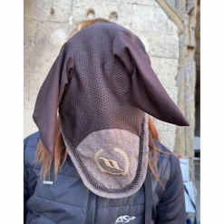bonnet*Back on Track Hot
