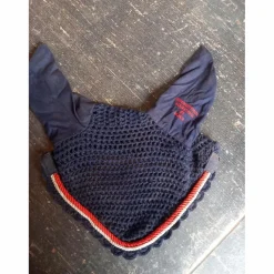 Bonnet bleu et rouge*Horze Hot