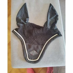 bonnet noir avec contour blanc*Equitheme Best