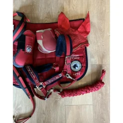 T de T Bonnets>Bonnet rouge neuf !