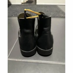 Decathlon Boots><noscript><img width=