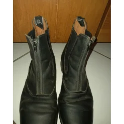 Boots><noscript><img width=
