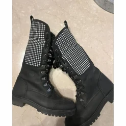Boots 40*Flags and Cup Sale