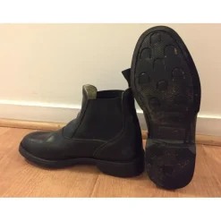Fouganza Boots>Boots noir en cuir .
