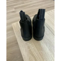 Boots (cheval shop)*San Cierro Clearance