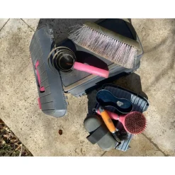 boîte de pansage + kit de brosses*- Marque inconnue - Hot