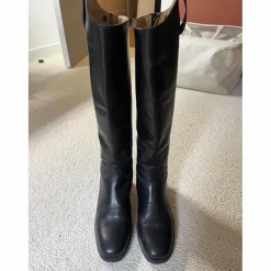 Bottes cuir noir*- Marque inconnue - Sale