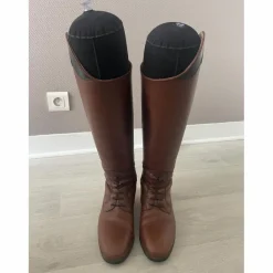 - Marque inconnue - Bottes>Bottes d'équitation Hathor Bottier sur mesure, cognac, verni noir, de 2021, en superbe état général