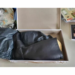 Ferro di cavallo Bottes>Bottes en cuir noires neuves