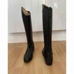 Norton Bottes><noscript><img width=