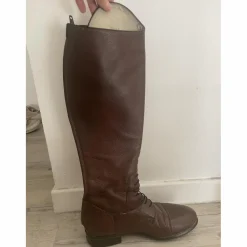 Tattini Bottes><noscript><img width=