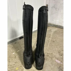 Sergio Grasso Bottes><noscript><img width=
