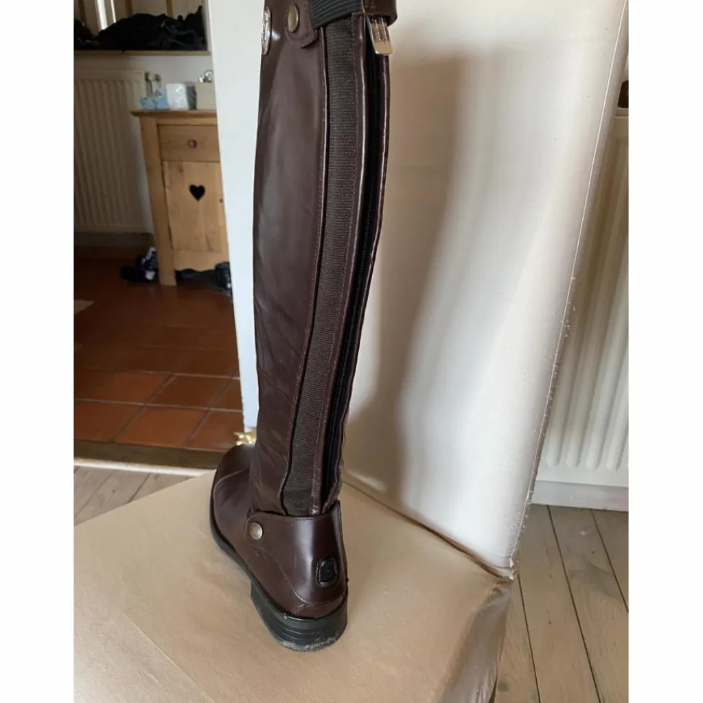 Bottes Stivali Romitelli mollets larges*- Marque inconnue - Discount