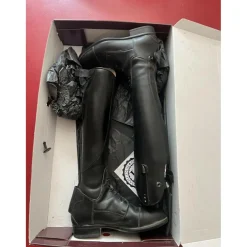 Tattini Bottes><noscript><img width=