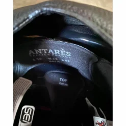 Antares Casques Et Bombes><noscript><img width=