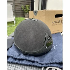 Antares Casques Et Bombes><noscript><img width=