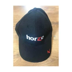 Casquette noire*Horze Online