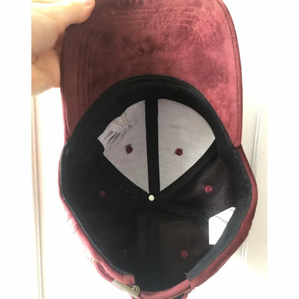 casquette velour rouge AL*Alexandra Ledermann Sale