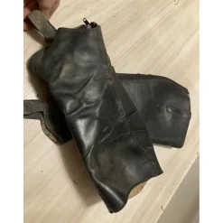 Chaps* Hot