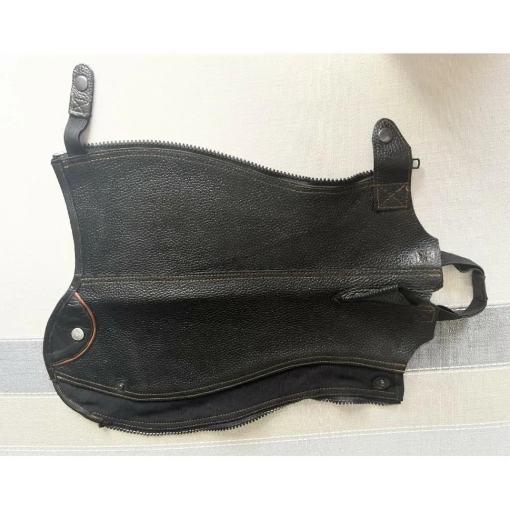 T de T Chaps>Chaps en cuir de vache haute qualité