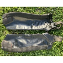 Chaps>chaps noir detaille paillette