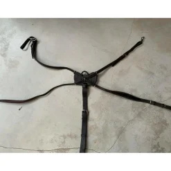 Colliers De Chasse>Collier de chasse Dyon 5 points Taille poney marron, bon état