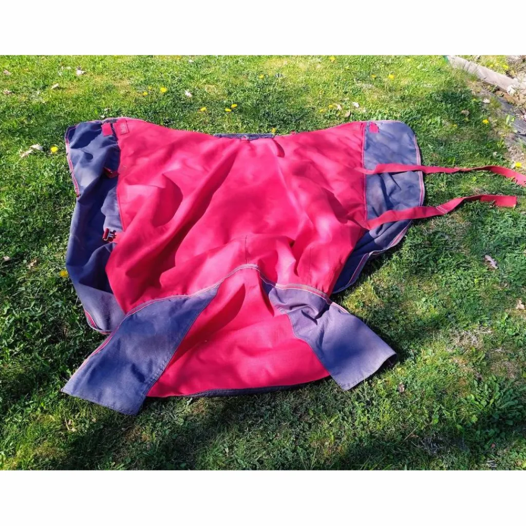 COUVERTURE*Equitheme Discount