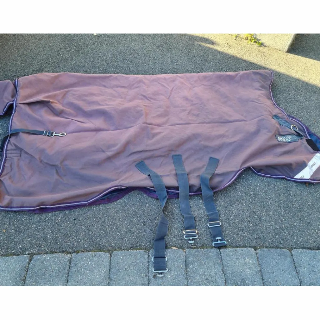 Couverture Bravo 12 WUG medium 250g 5'9" (125 cms)*Amigo Discount
