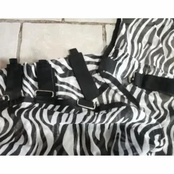 Riding World Couvertures>Couverture anti mouches 155