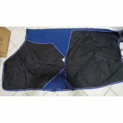 Equitheme Couvertures>couverture de boxe Equi-Theme 0gr taille 155 (6.9) quasi neuve !