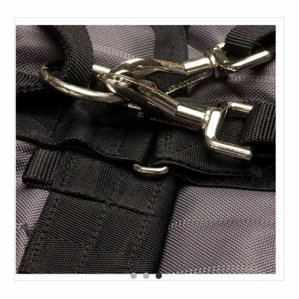 Couverture de paddock Amigo 100g Bravo 12 Refl Plus 100g (Gris/Réfléchissant/Noir)*Horseware Best