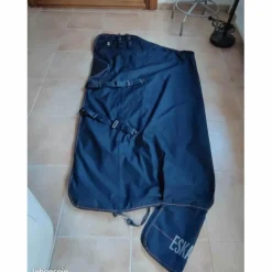 Eskadron Couvertures>couverture d’extérieur 140cm 50gr