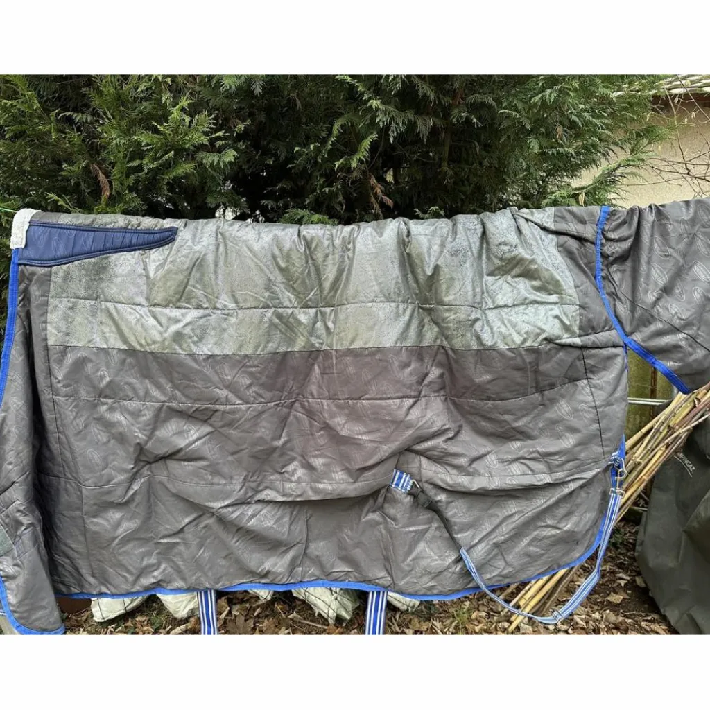 Weatherbeeta Couvertures>Couverture ComFiTec Premier Thinsulate Standard 350g