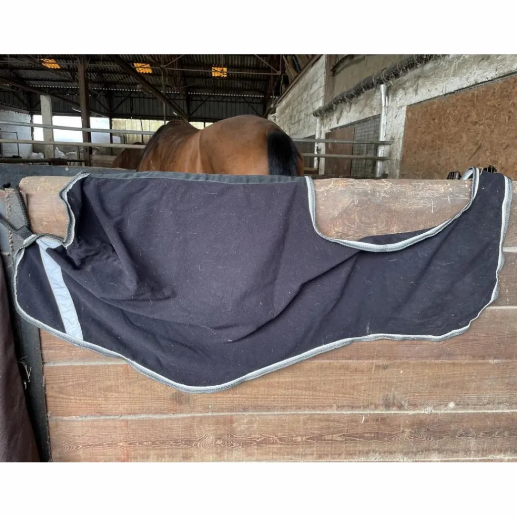 Fouganza Couvres-Reins>couvre reins