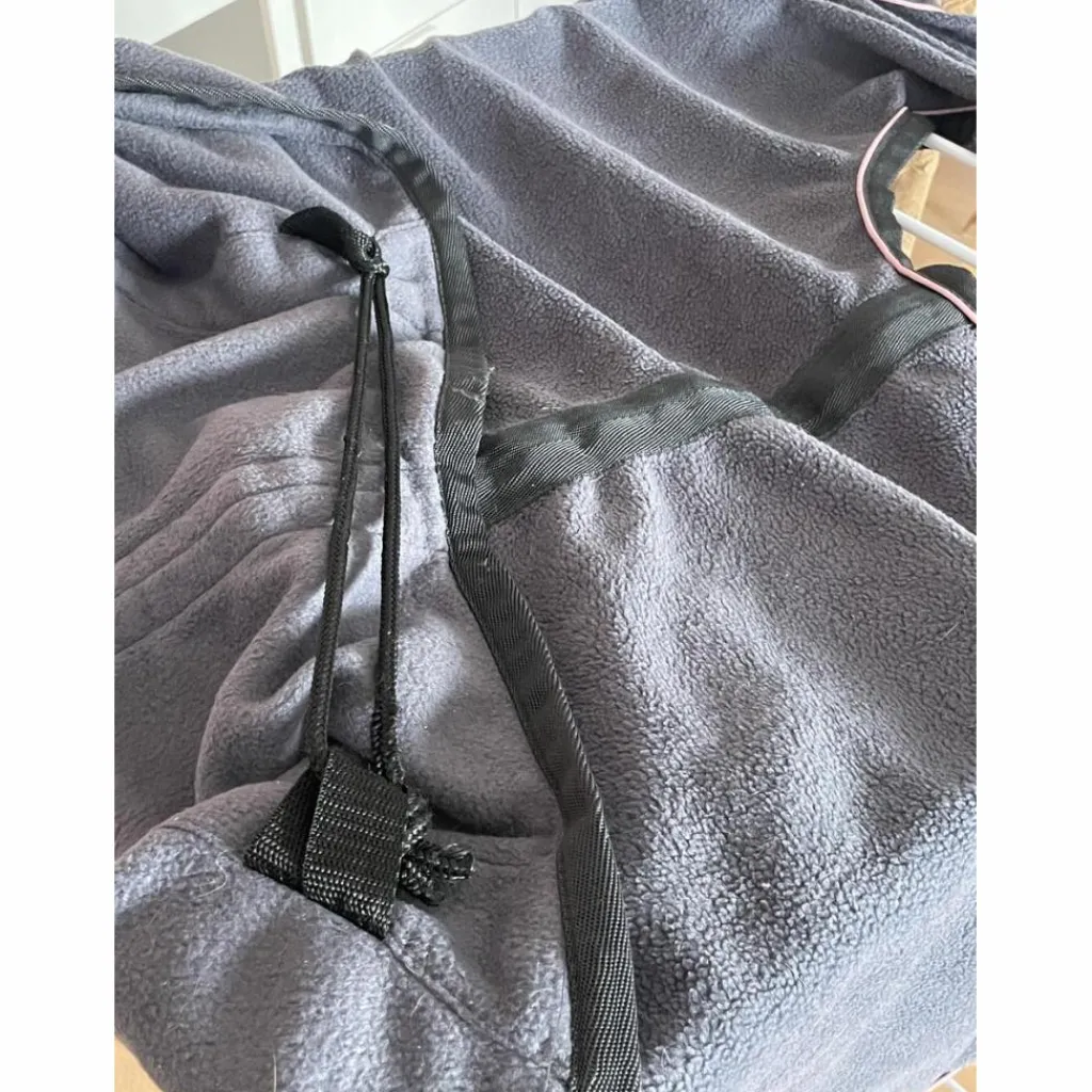 Equitheme Couvres-Reins>couvre-reins polaire cheval