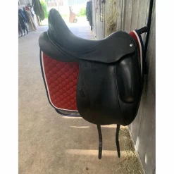 Custom Saddlery Selles De Dressage><noscript><img width=