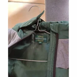 doudoune sans manches avec capuche taille m neuf jamais utilisé*Devoucoux Outlet