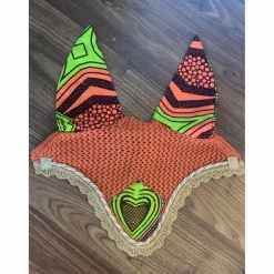 - Marque inconnue - Ensemble Tapis + Bonnet>Ensemble composé d’un tapis, d’un bonnet et d’un sac de pansage