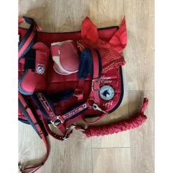 Ensemble rouge comme neuf !*T de T Sale