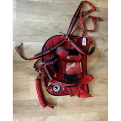 Ensemble rouge comme neuf !*T de T Sale