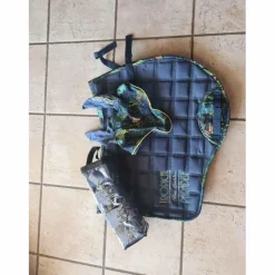ensemble tapis bonnet et bandes*Felix Bhuler
