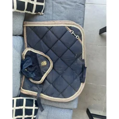 Ensemble tapis bonnet lauria garelli*Lauria Garrelli Best
