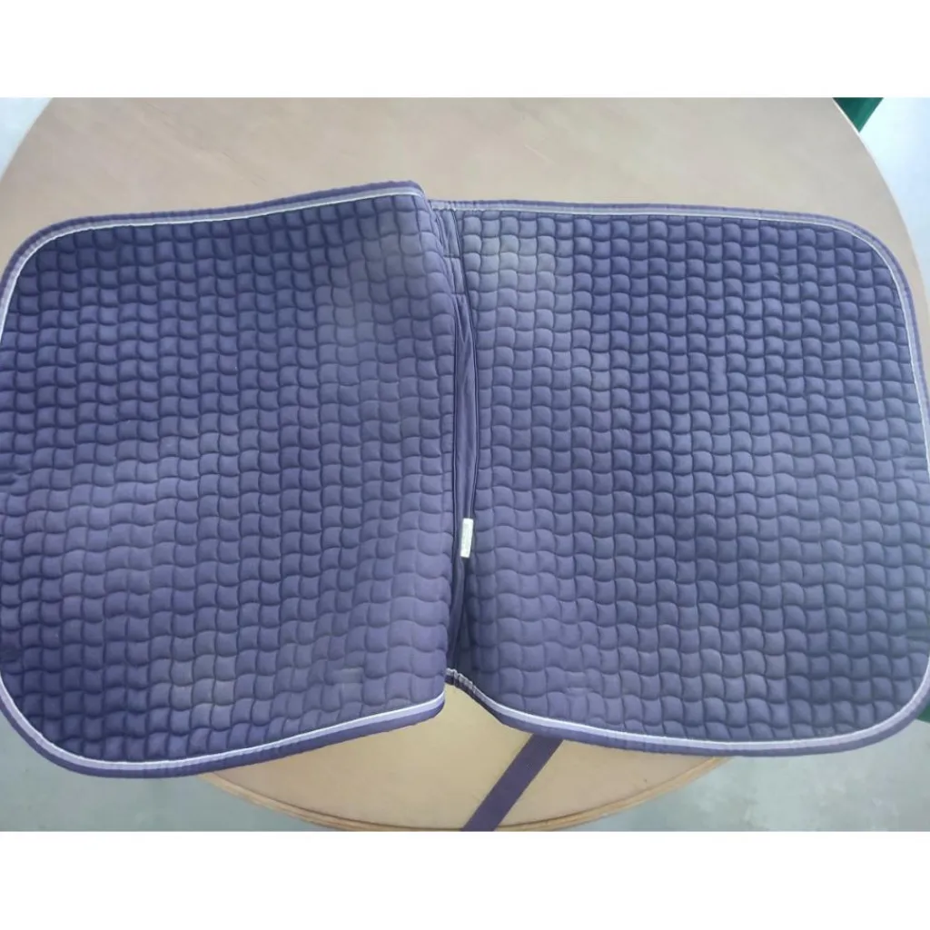 Ensemble Tapis dressage et Bonnet*Eskadron Clearance