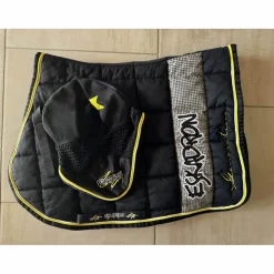 Ensemble tapis et bonnet*Eskadron Hot