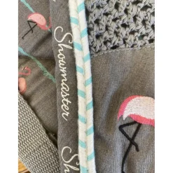 Ensemble Tapis + Bonnet><noscript><img width=